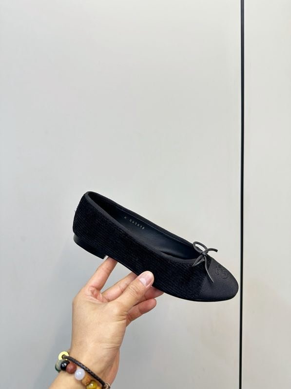 Балетки Chanel 26X из бархата фото 9