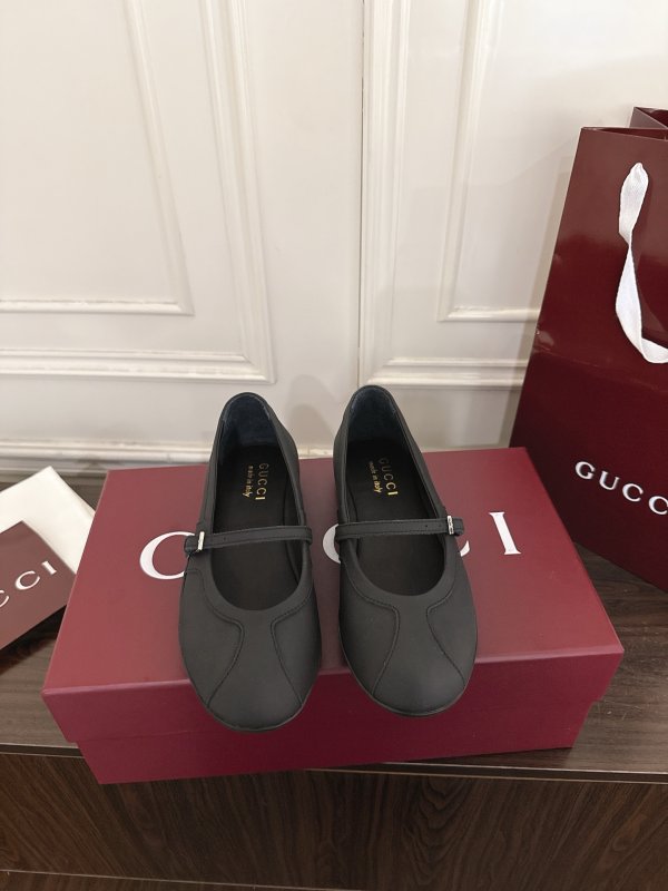 Ballet shoes Gucci Shift