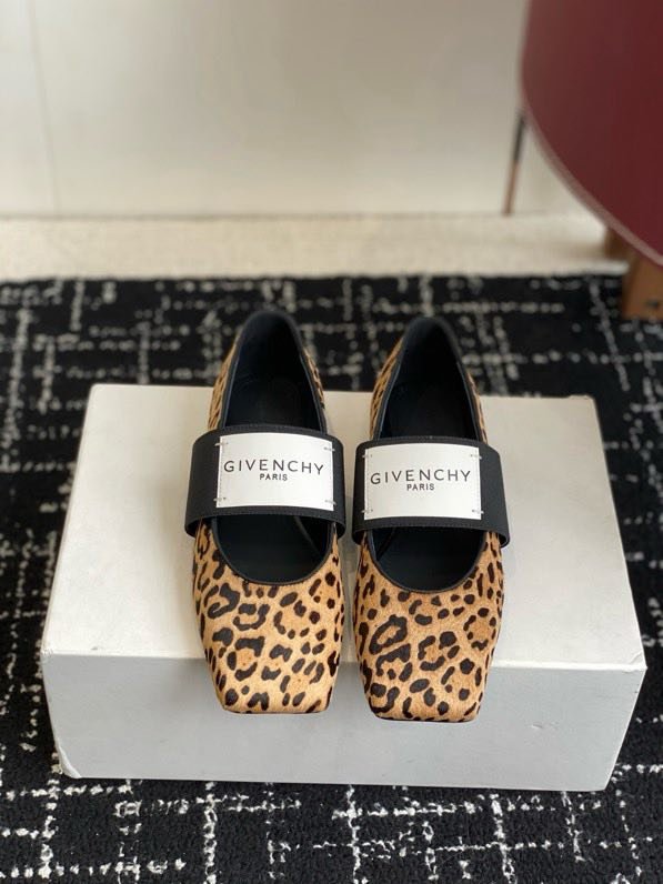 Балетки шкіряні Sliced Square