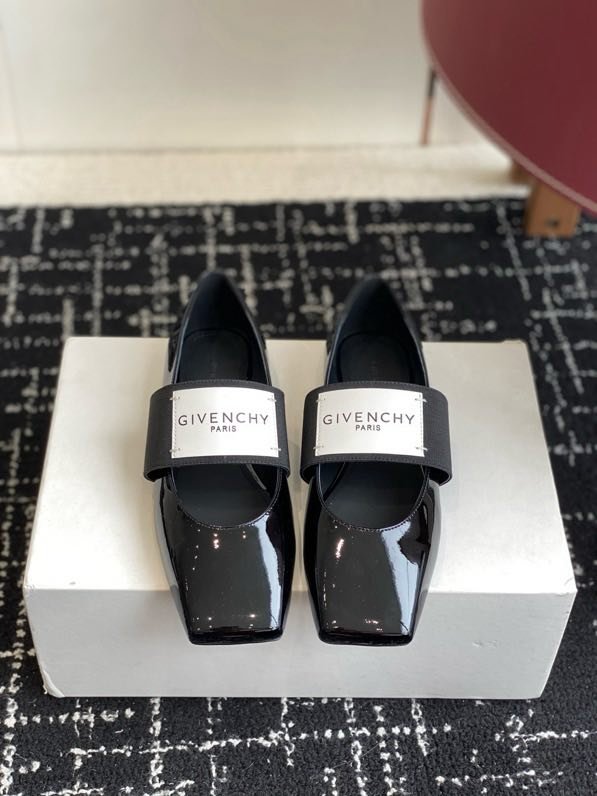 Балетки кожаные Sliced Square