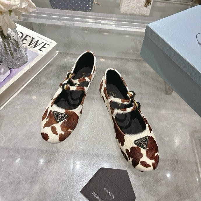 Балетки Mary Jane м'які і зручні