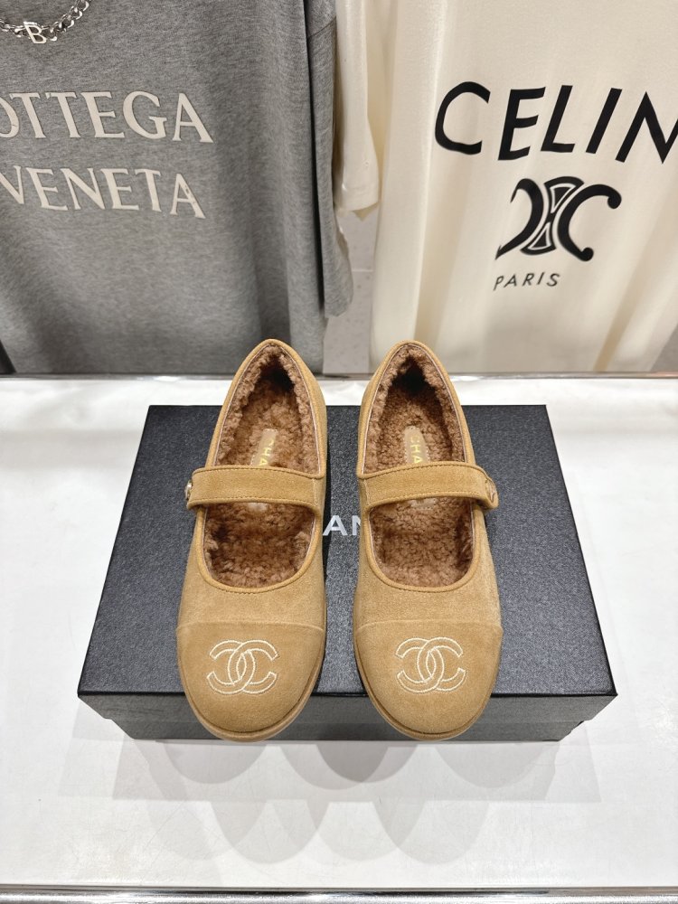 Балетки на хутрі зимові