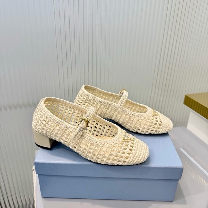 Балетки Prada Mary Jane