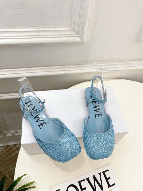 Балетки с ремешком