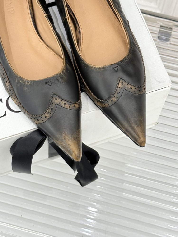Балетки сірі жіночі шкіра з гострим носком і декоративної прострочкою класичні вінтажні фото 7