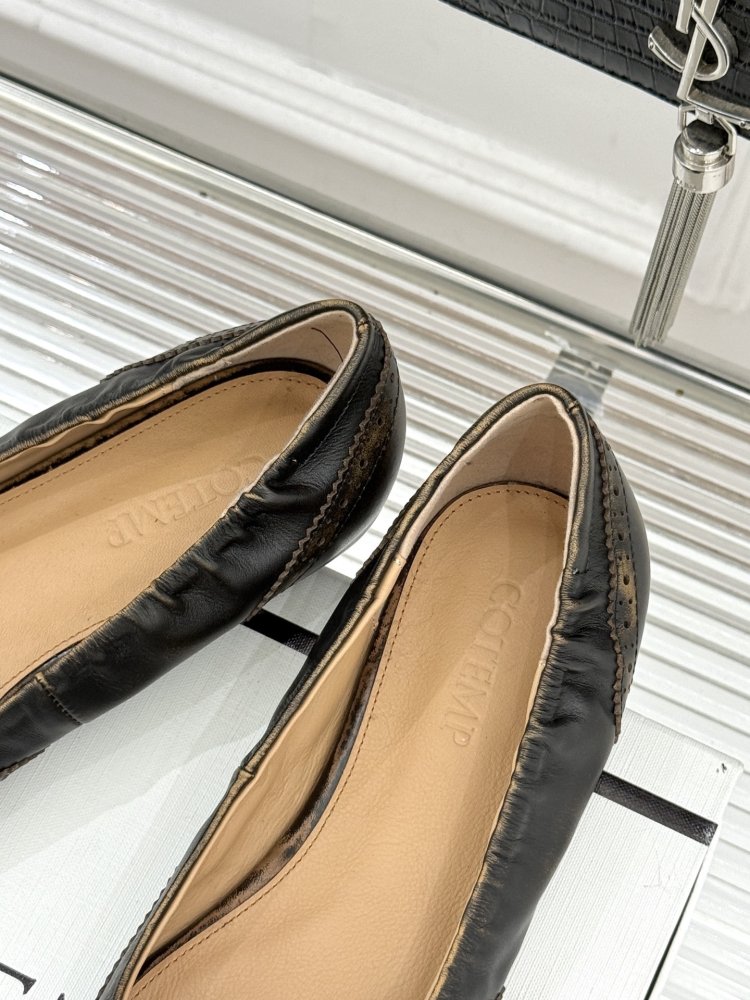 Балетки сірі жіночі шкіра з гострим носком і декоративної прострочкою класичні вінтажні фото 8