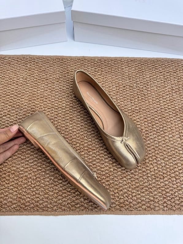 Балетки tabi шкіряні