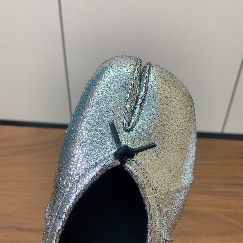 Балетки Tabi с раздвоенным носком фото 6