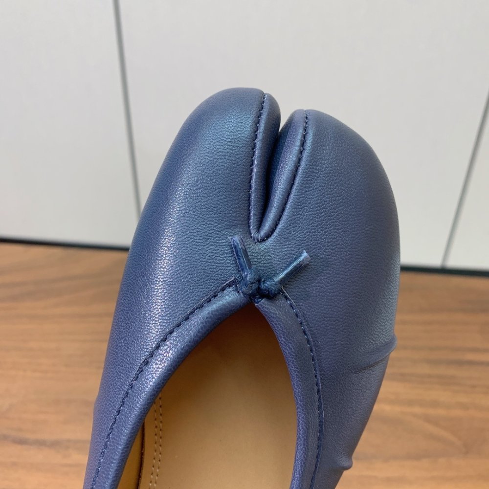 Балетки Tabi с раздвоенным носком фото 6