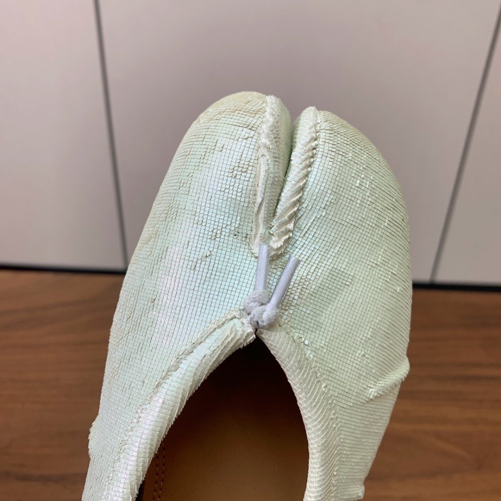 Балетки Tabi с раздвоенным носком фото 6