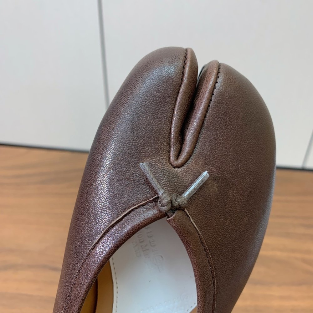 Балетки Tabi с раздвоенным носком фото 6