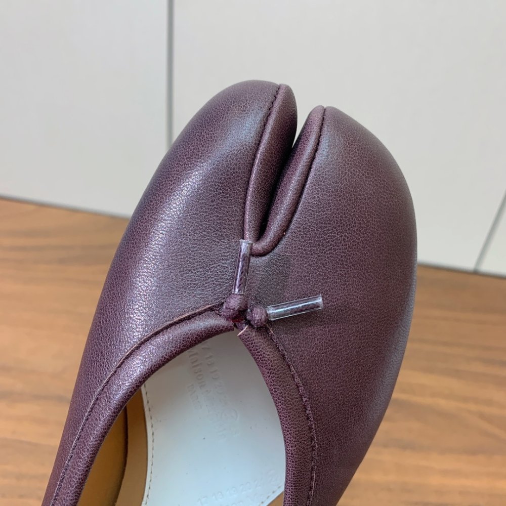 Балетки Tabi с раздвоенным носком фото 6