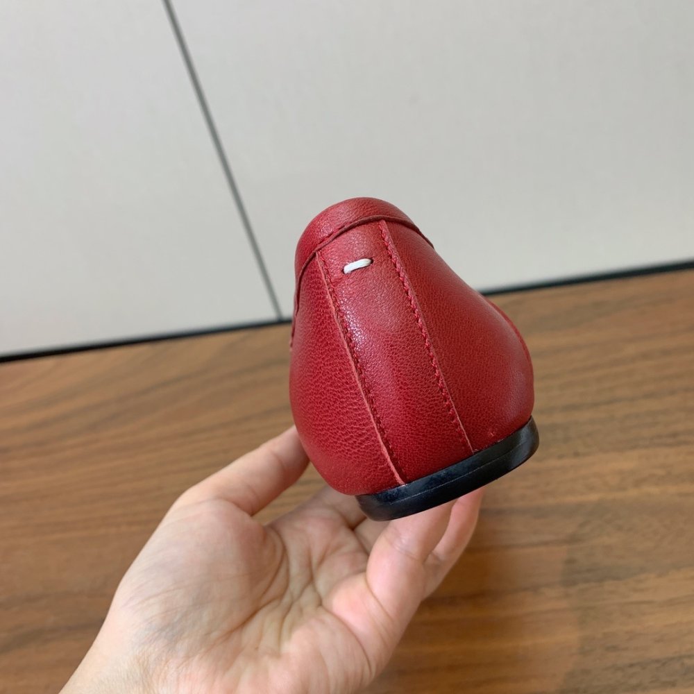 Балетки Tabi с раздвоенным носком фото 7