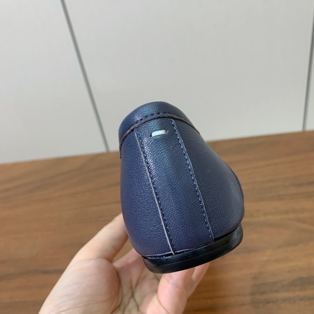 Балетки Tabi с раздвоенным носком фото 7