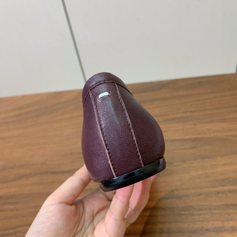 Балетки Tabi с раздвоенным носком фото 7