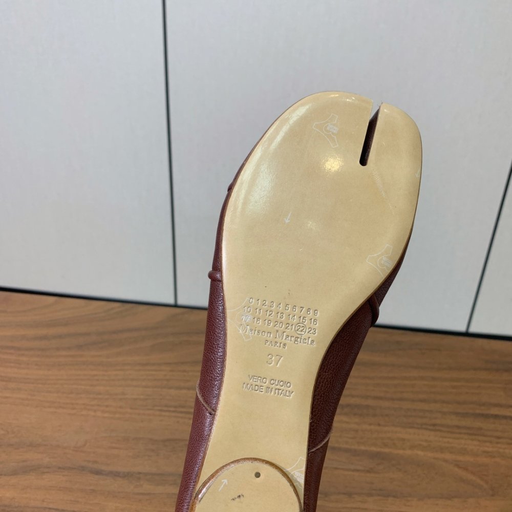 Балетки Tabi с раздвоенным носком фото 8