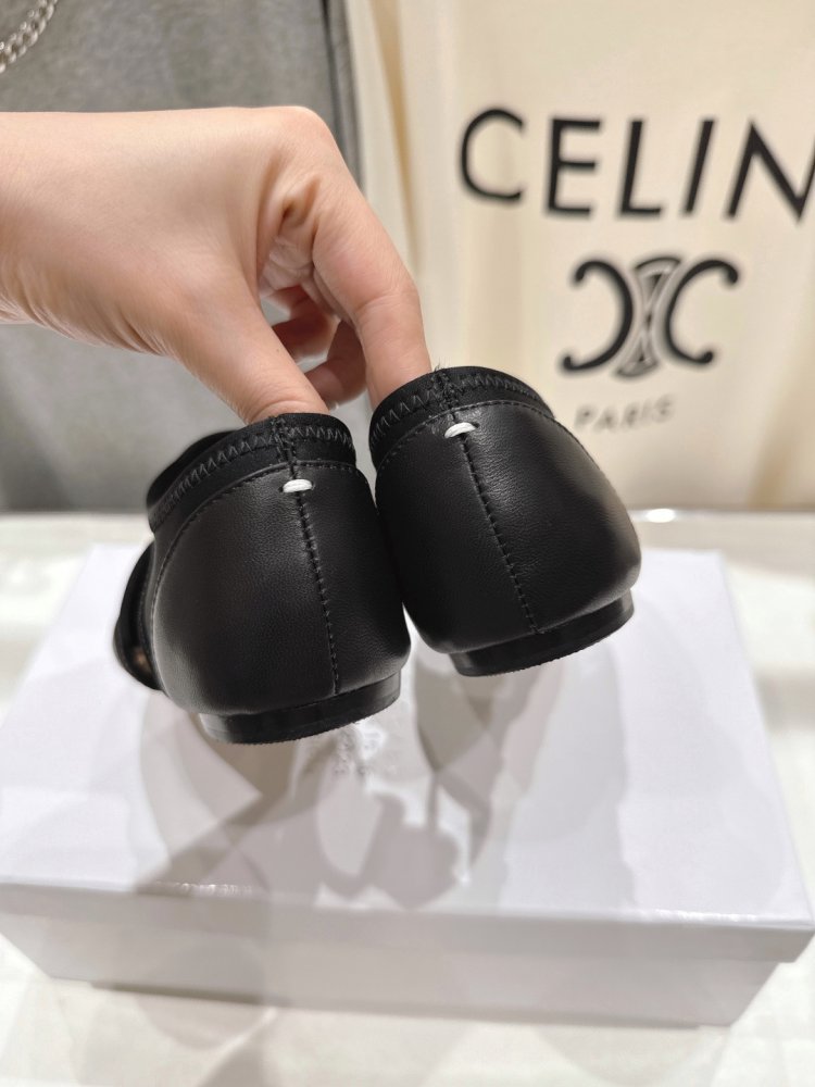 Балетки tabi с раздвоенным носком фото 8