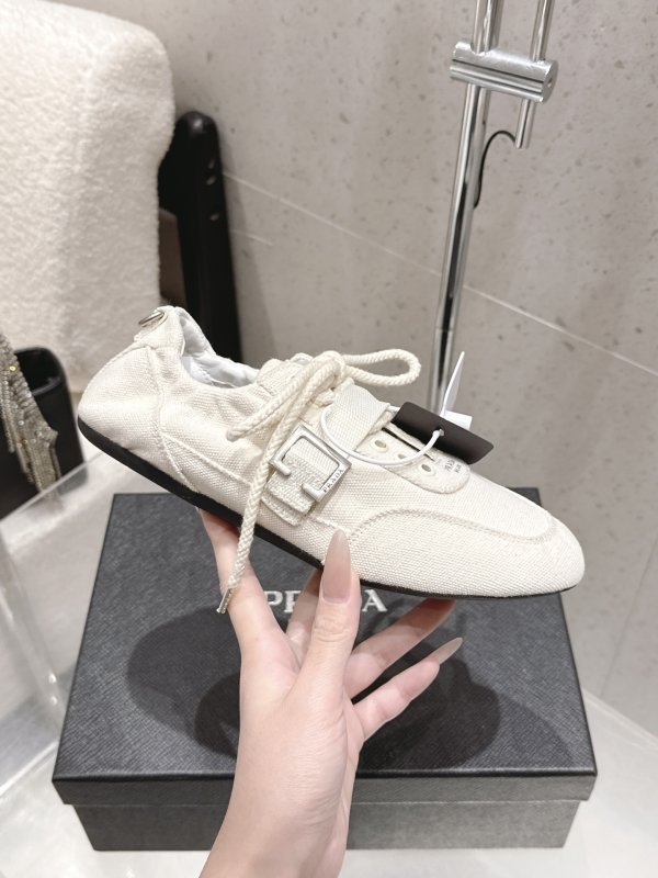 Ballet shoes