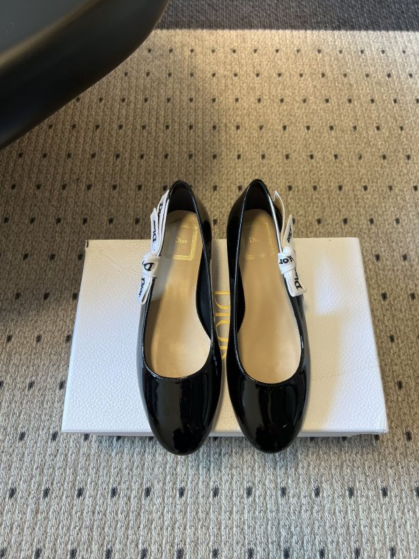 Ballet shoes