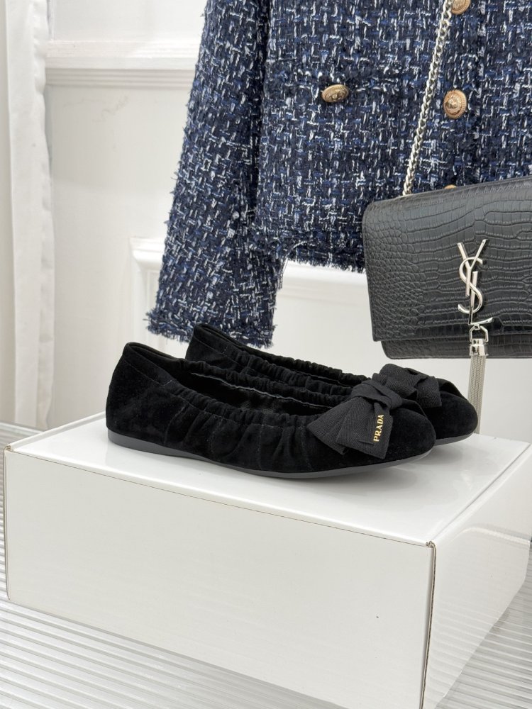 Ballet shoes