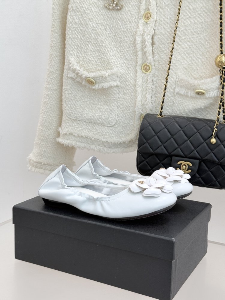 Ballet shoes