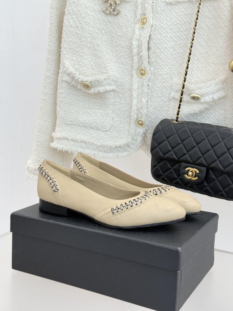 Ballet shoes