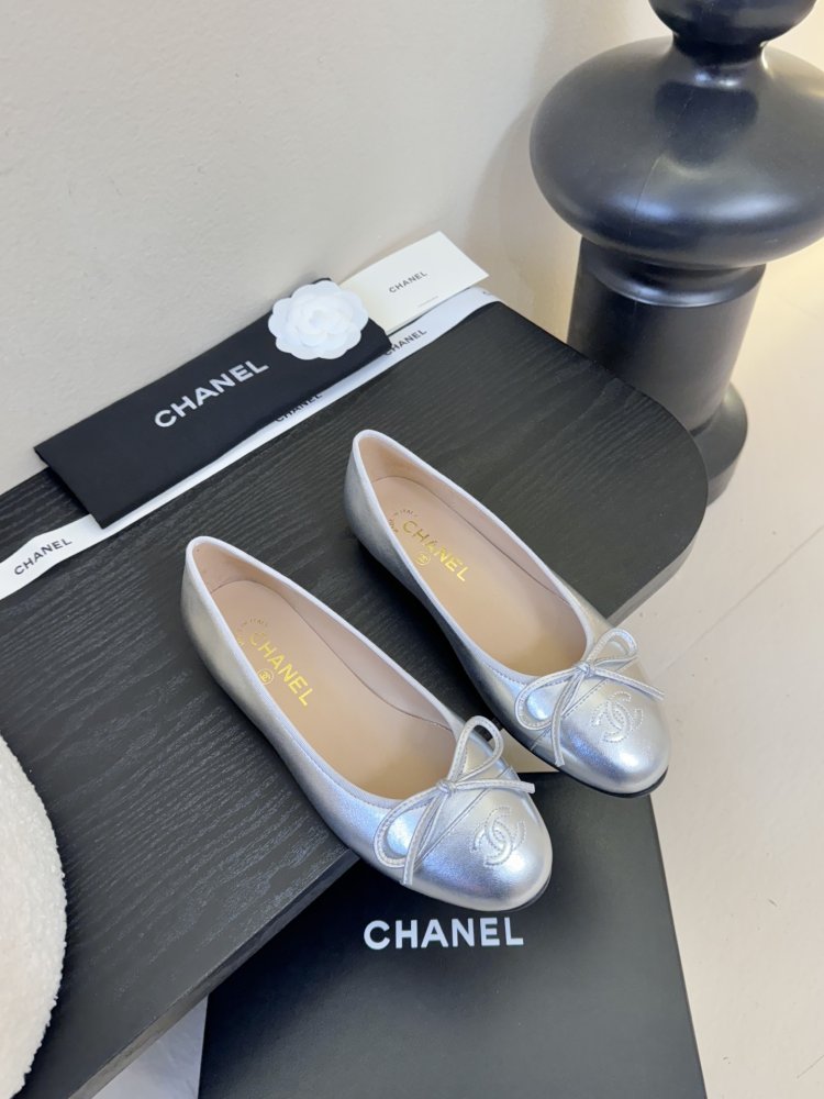 Ballet shoes