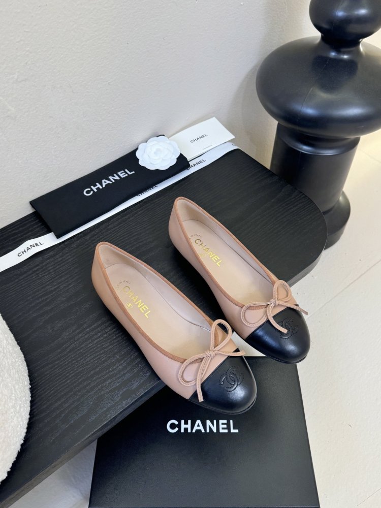 Ballet shoes