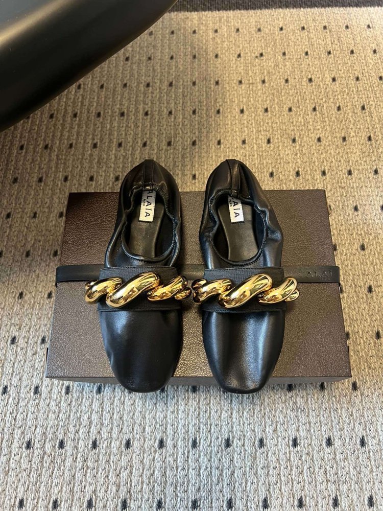 Ballet shoes