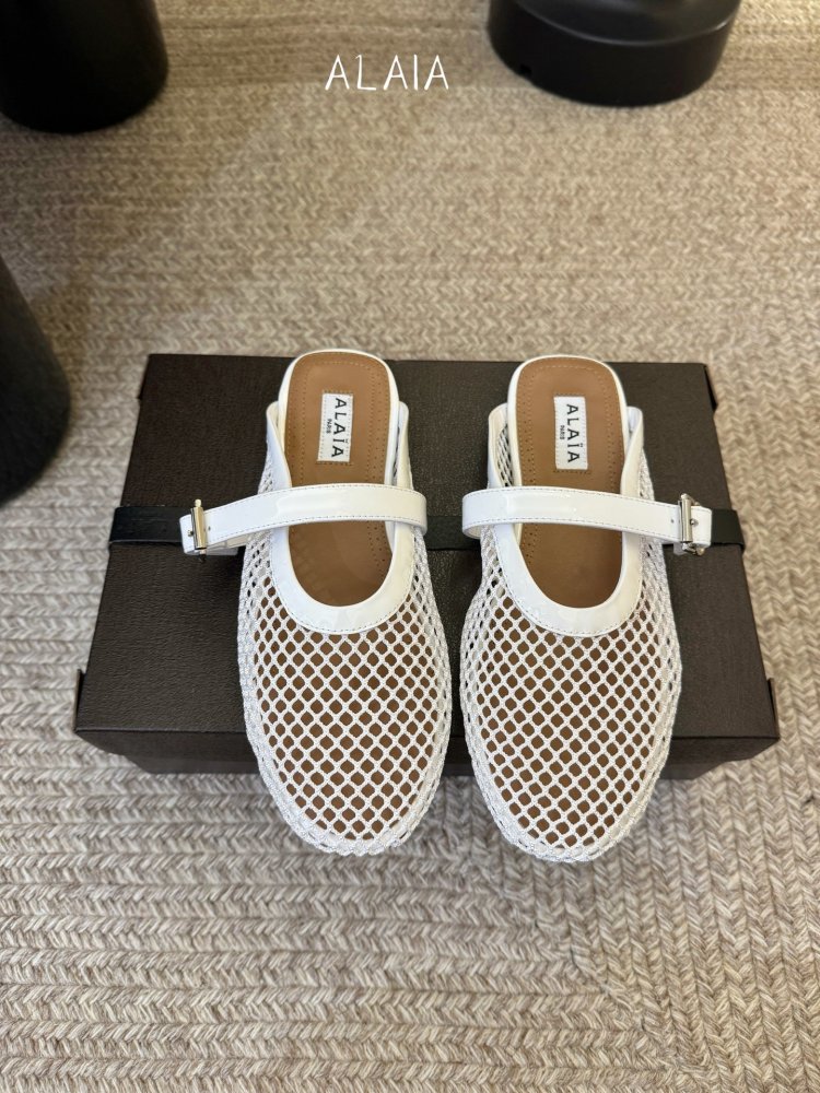 Ballet shoes