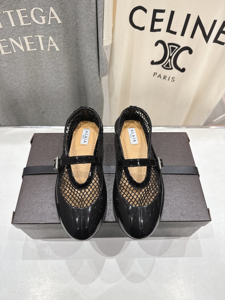 Ballet shoes