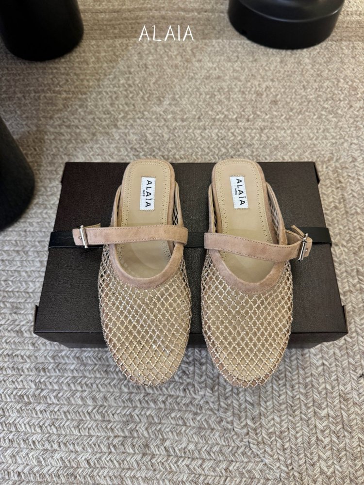 Ballet shoes