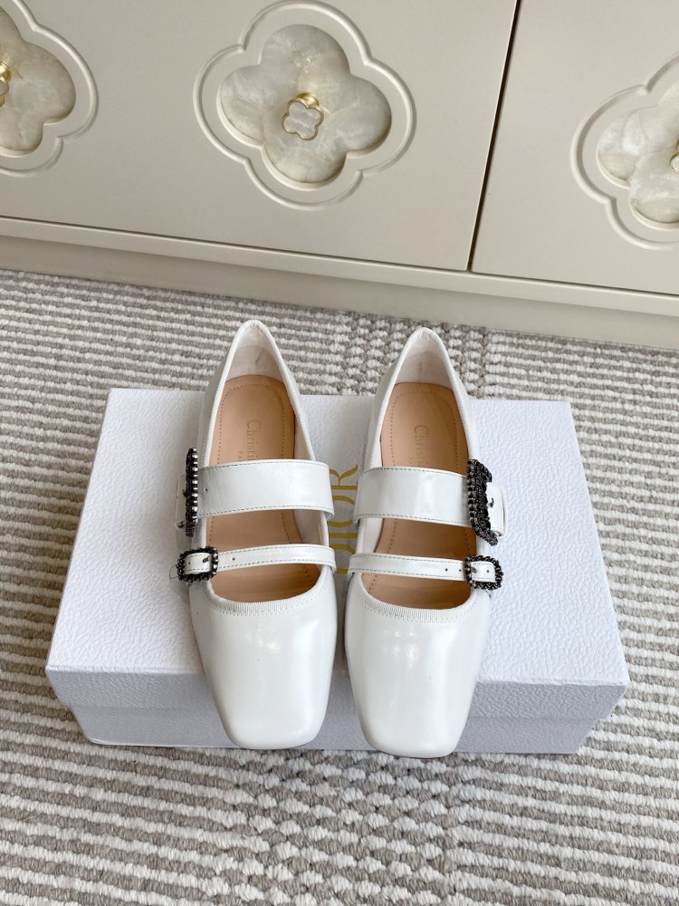 Ballet shoes