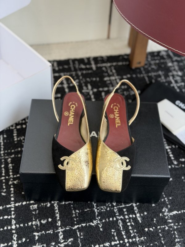 Ballet shoes