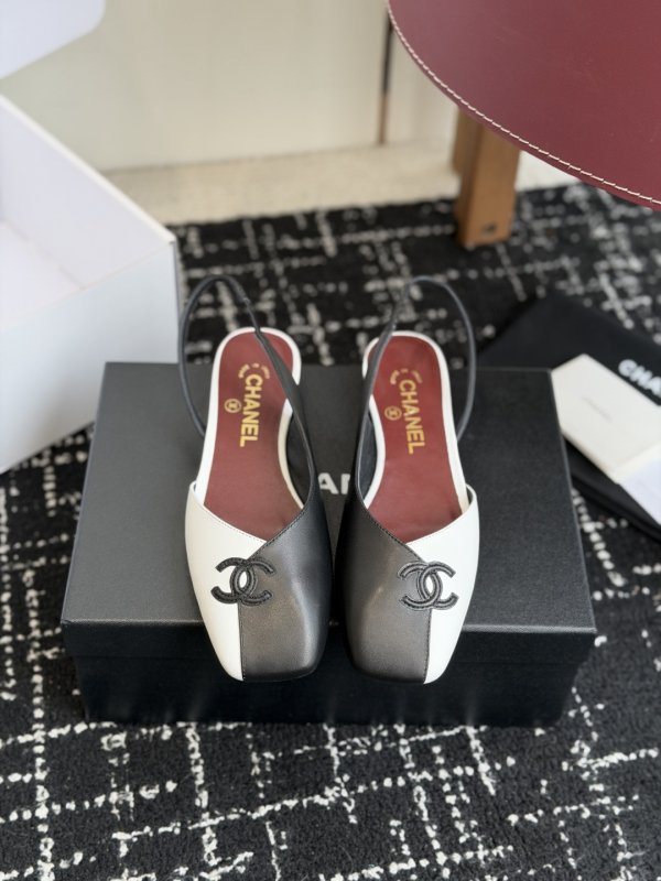Ballet shoes