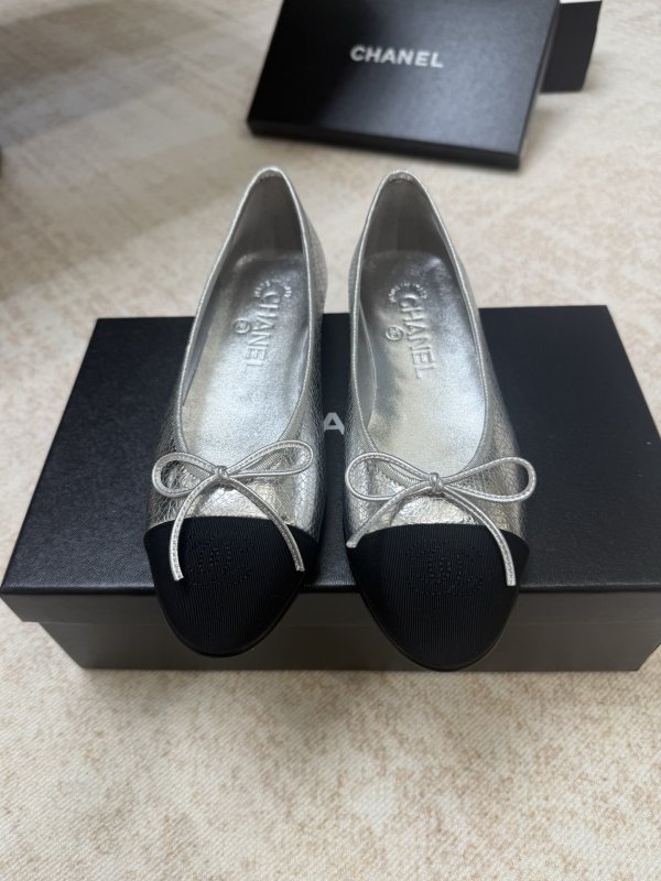 Ballet shoes