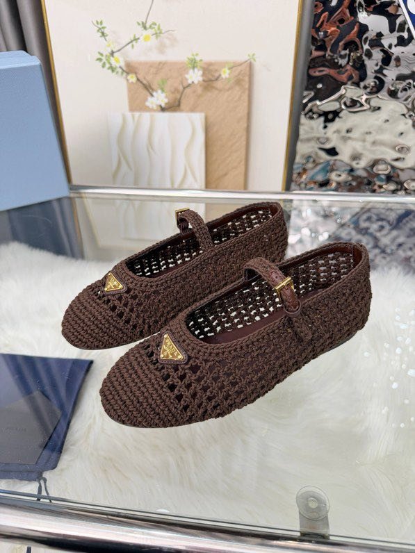 Ballet shoes