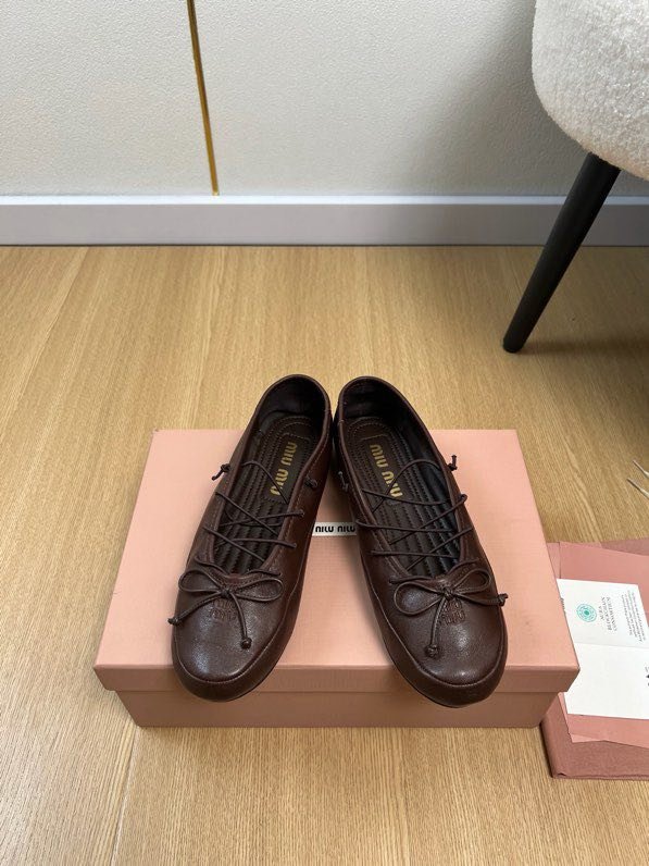 Ballet shoes