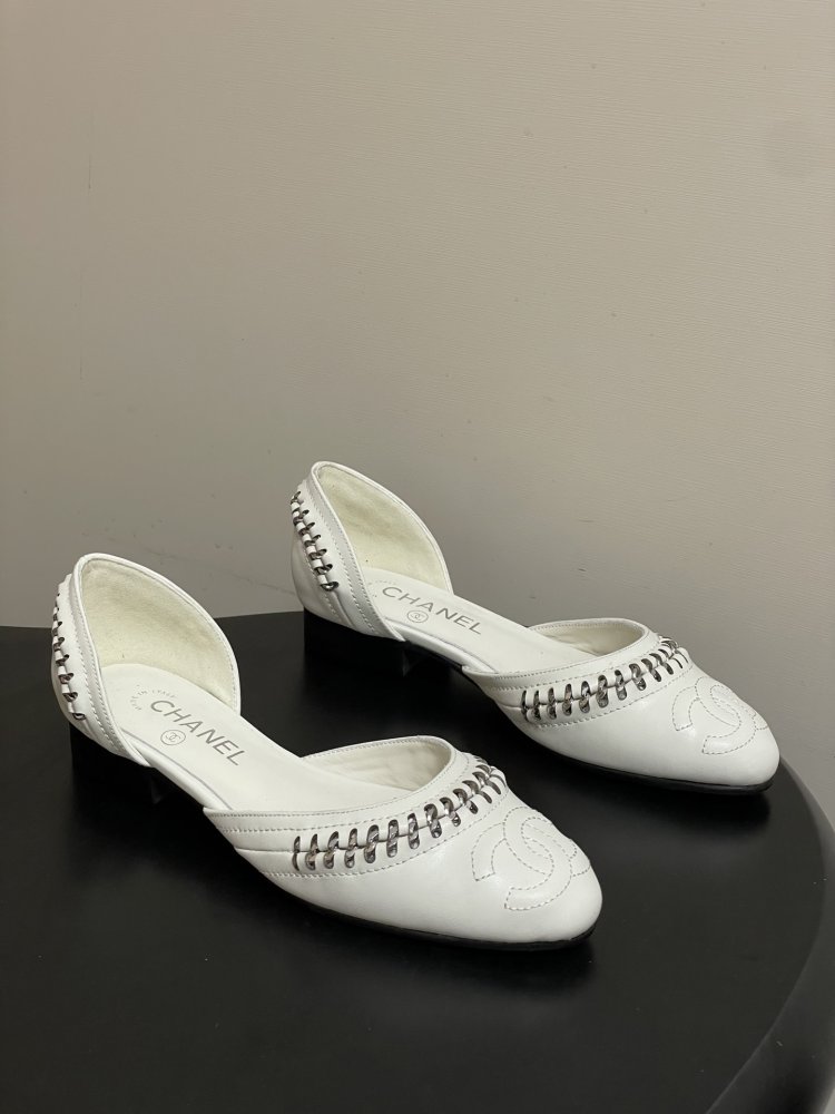 Ballet shoes