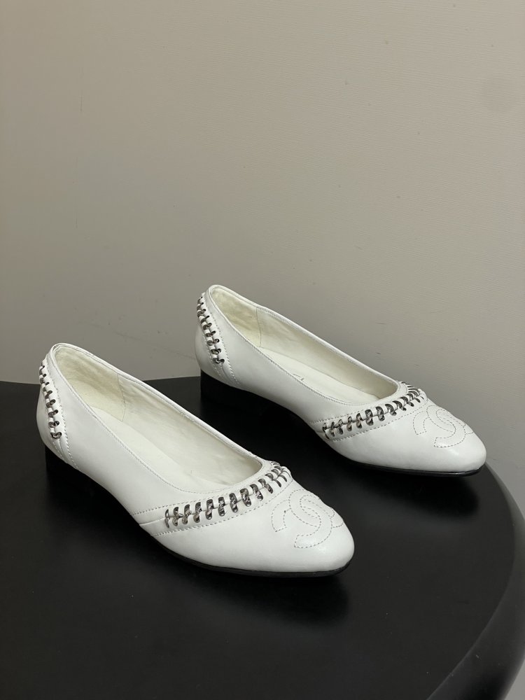 Ballet shoes