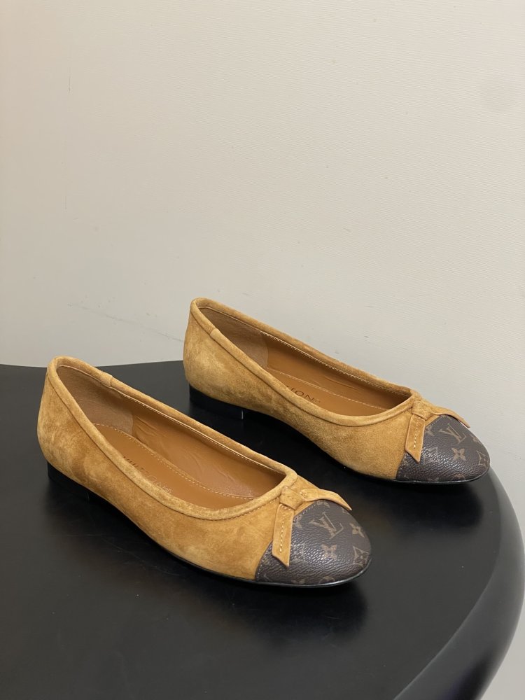 Ballet shoes