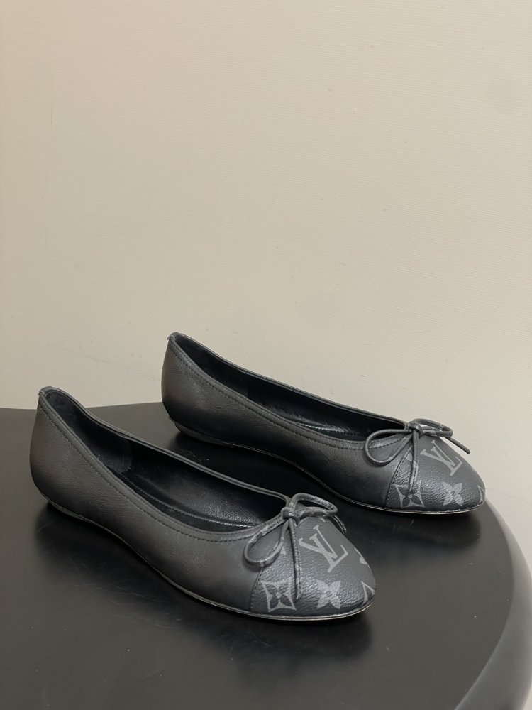 Ballet shoes
