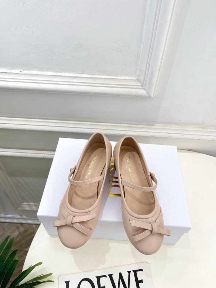 Ballet shoes