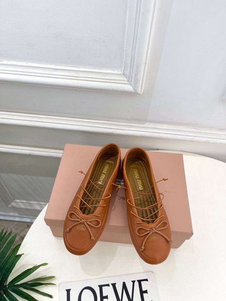 Ballet shoes