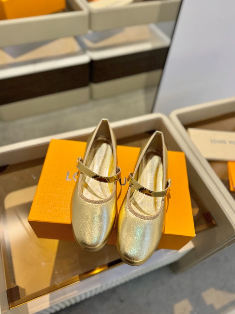Ballet shoes