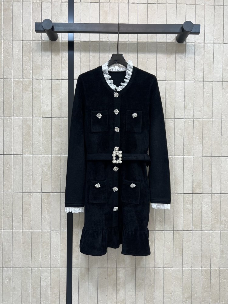 Бархатное платье