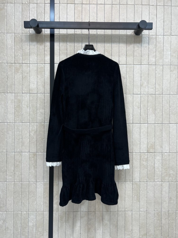 Бархатное платье фото 6