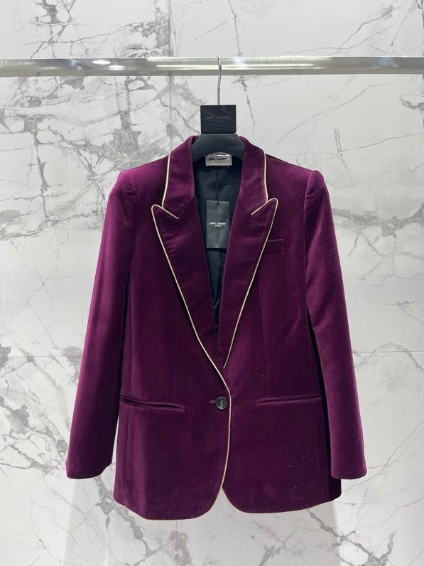 Бархатный бордовый пиджак женский фото 3