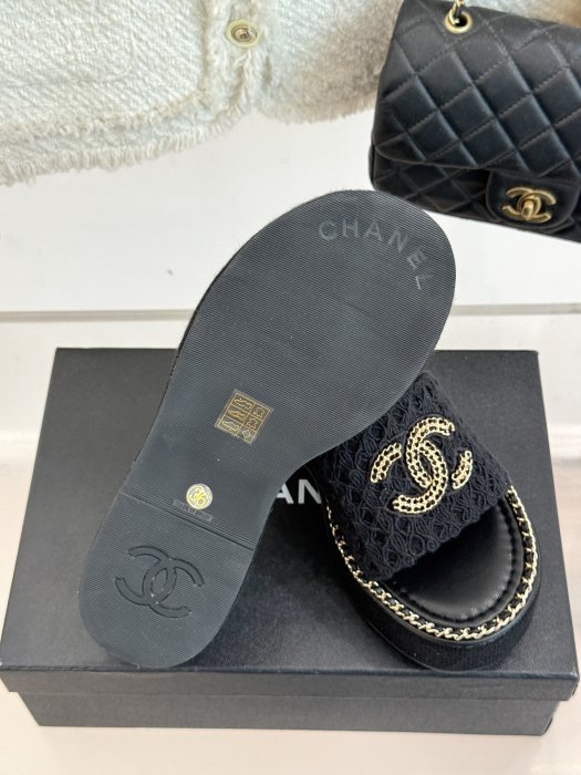 Босоножки фото 9