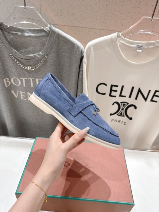 Лоферы женские фото 5